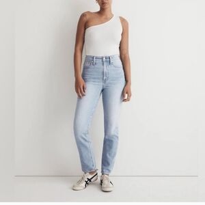 Madewell The Curvy Perfect Vintage Jeans Light Blue Denim Size 26